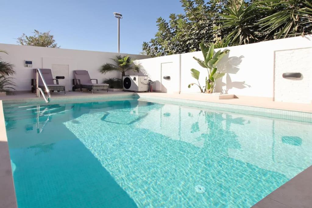 Casa Olivia With Pool Heating Fee Villa ตอร์เรเวียคา ภายนอก รูปภาพ