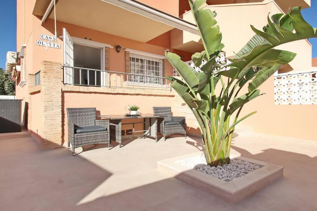 Casa Olivia With Pool Heating Fee Villa ตอร์เรเวียคา ภายนอก รูปภาพ